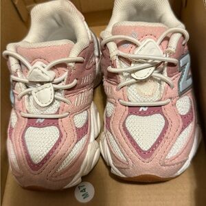 New Balance Kids Sneakers in Pink and White